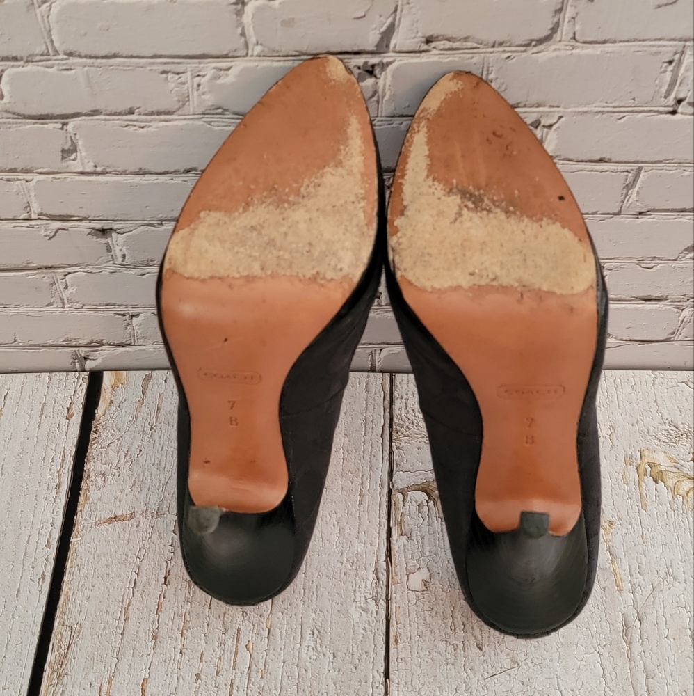 Coach "Caya" Heels - Size 7 M - Picture 6 of 9